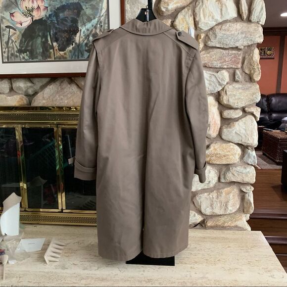 London fog lined trench coat - Picture 11 of 12